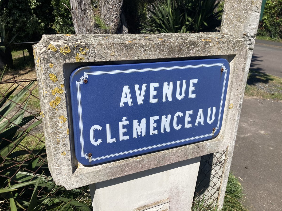 'Clemenceau' sans accent, bordel !
#bourde