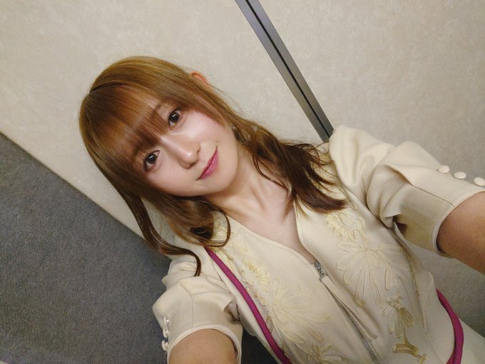 More Loveご来場頂きありがとうございました！！ すみません星空潰れました&hellip;大変ご迷惑をお掛けしました&hellip; お昼に開催したイベントなのに帰宅したの22時過ぎ。さっきまで死んでていつの間にか日付変わってたどういうこと。持って帰ってきたお酒大変重かったです&hellip;ありがてぇ またお待ちしており文字数