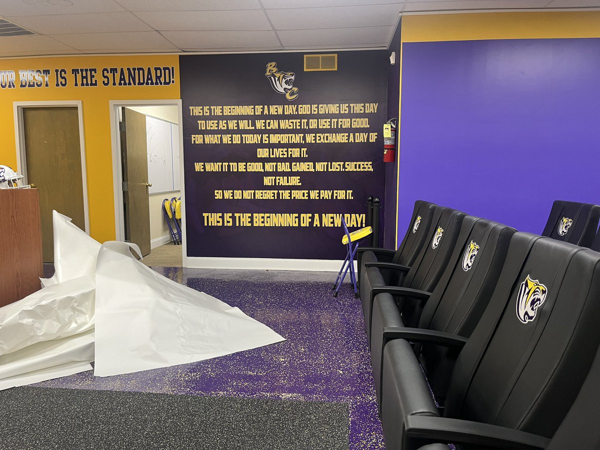 COACH D- tweet media