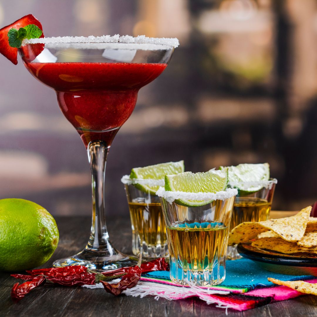 The fun never stops with Cinco de Mayo. It has just begun! 🥂 🌮 We hope you're spending the day enjoying the bold flavours of Mexican cuisine, refreshing sips of margaritas, and joyous fiestas among friends. Feliz Cinco de Mayo from the Ottawa Marriott! #cincodemayo