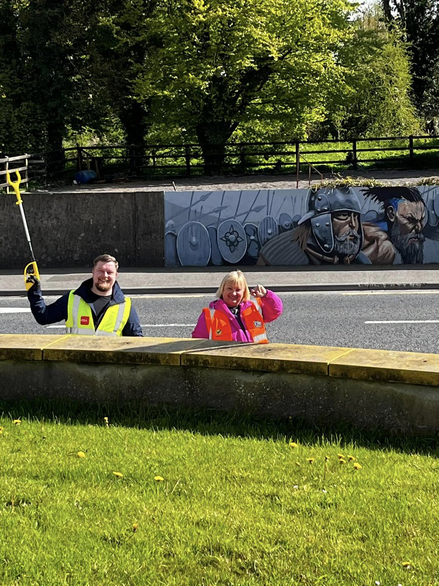 Granard Tidy Towns Association had a great turn out for their #SpringClean24 clean-up! Take a look at their day with some more pics!

#SDGsIrl #NationalSpringClean #Longford