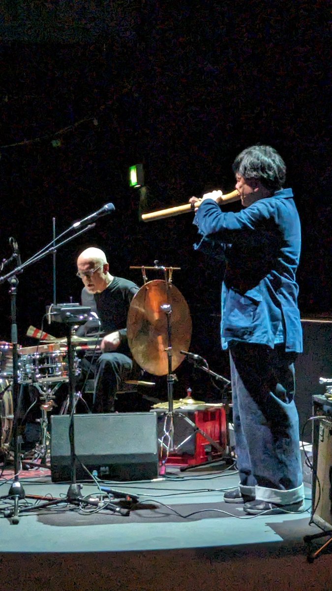 Avant-garde vocalist & theremin player Koichi Makigami joined forces with the veteran improvising percussionist Roger Turner in the Old Fruitmarket.