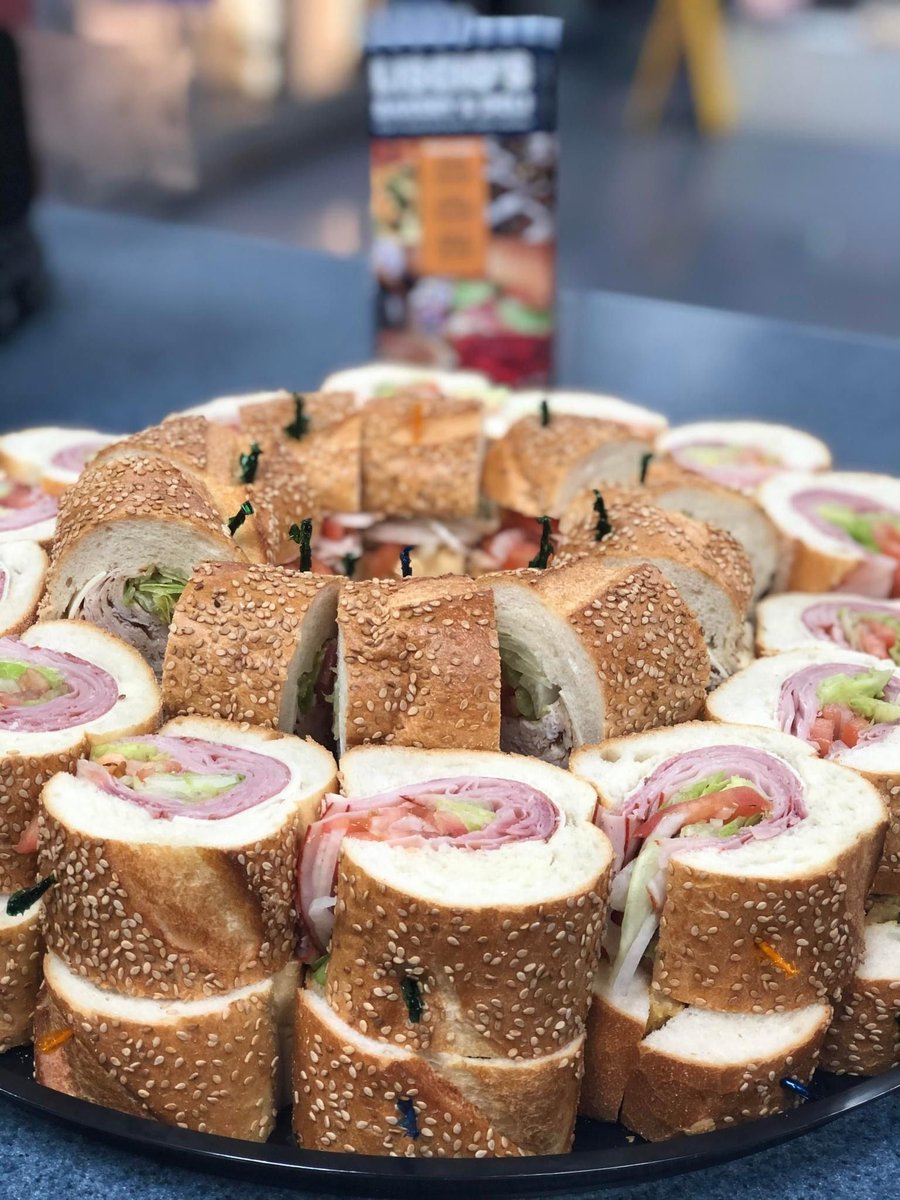 LisciosBakery's tweet photo. Tomorrow, Monday May 6th is #LisciosHoagieDay! Stop by one of our retail stores and receive $5.00 OFF select regular size #hoagies 😎

Place your order now!
WEDGWOOD
(856)218-2400
CROSSKEYS
(856)629-3232
.
.
.
.
#Hoagies #ItalianHoagies #ItalianBakery #NationalHoagieDay #Bakery https://t.co/WBmfWYZIrk