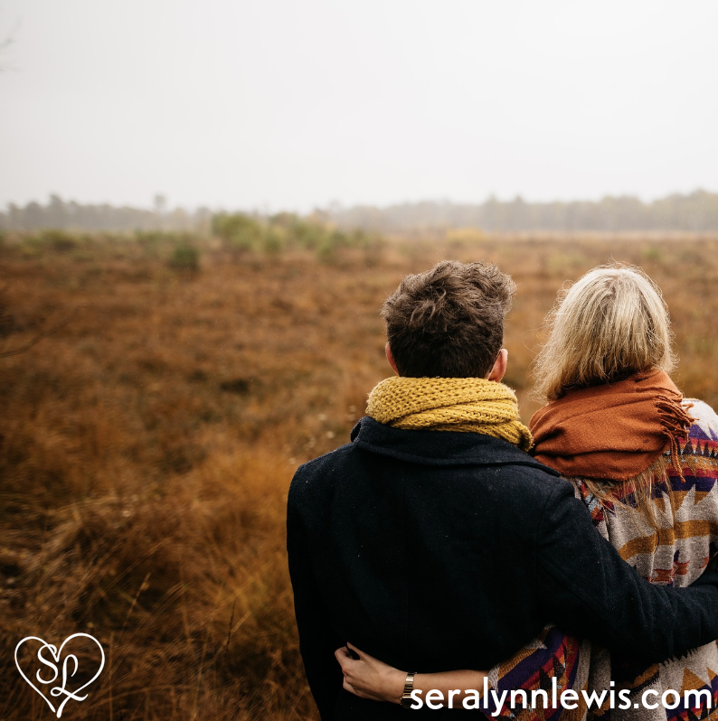 Everyone who loves a good romance has a different perspective on what they like or don’t like.
seralynnlewis.com/reading-romanc…

#ReadingRomances
#romance #igreads 
#authorsofinstagram 
#writingcommunity