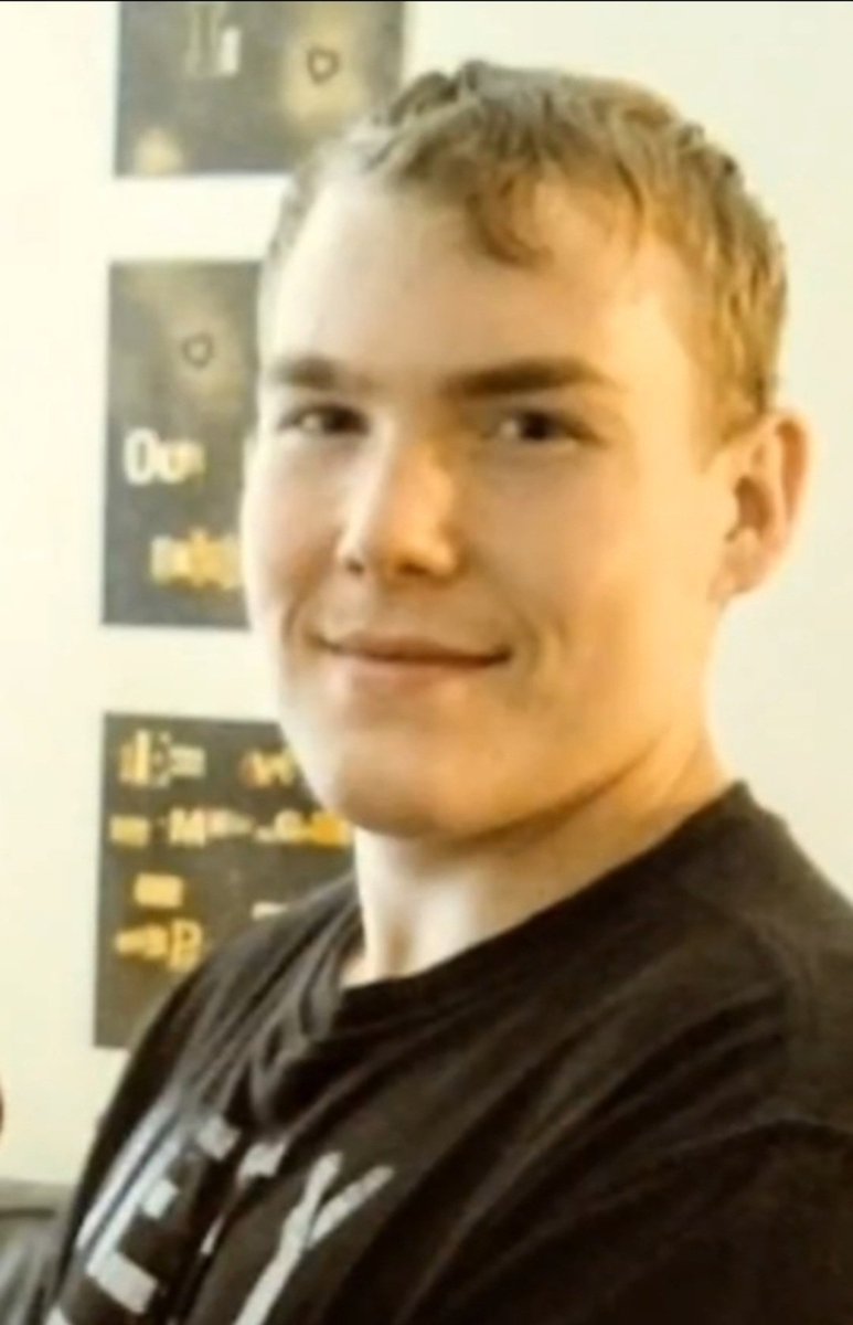 #VLAD has been missing for 2yrs+6mos 🥹

ZERO proof of life
ZERO answers for his family 
PLEASE share his face nationally🙏

Vladek 'Bryan' Hasel is somebody's someone

.....and THEN SOME 💔

#CincoDeMayo
#CincoDeMayoWeekend
#CincoDeMayo2024
#Maythe4thBeWithYou
#May4thBeWithYou