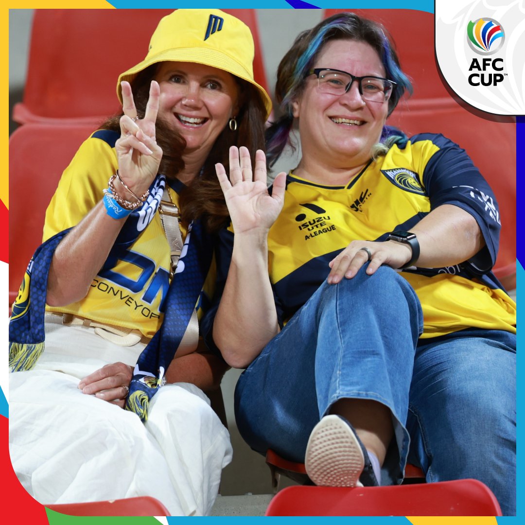 All the way from Australia 🇦🇺 Central Coast Mariners fans have travelled all the way to Oman to support their side at the #AFCCupFinal 👏 Watch Live 📺 gtly.to/17p1Vz7UW #AFCCup