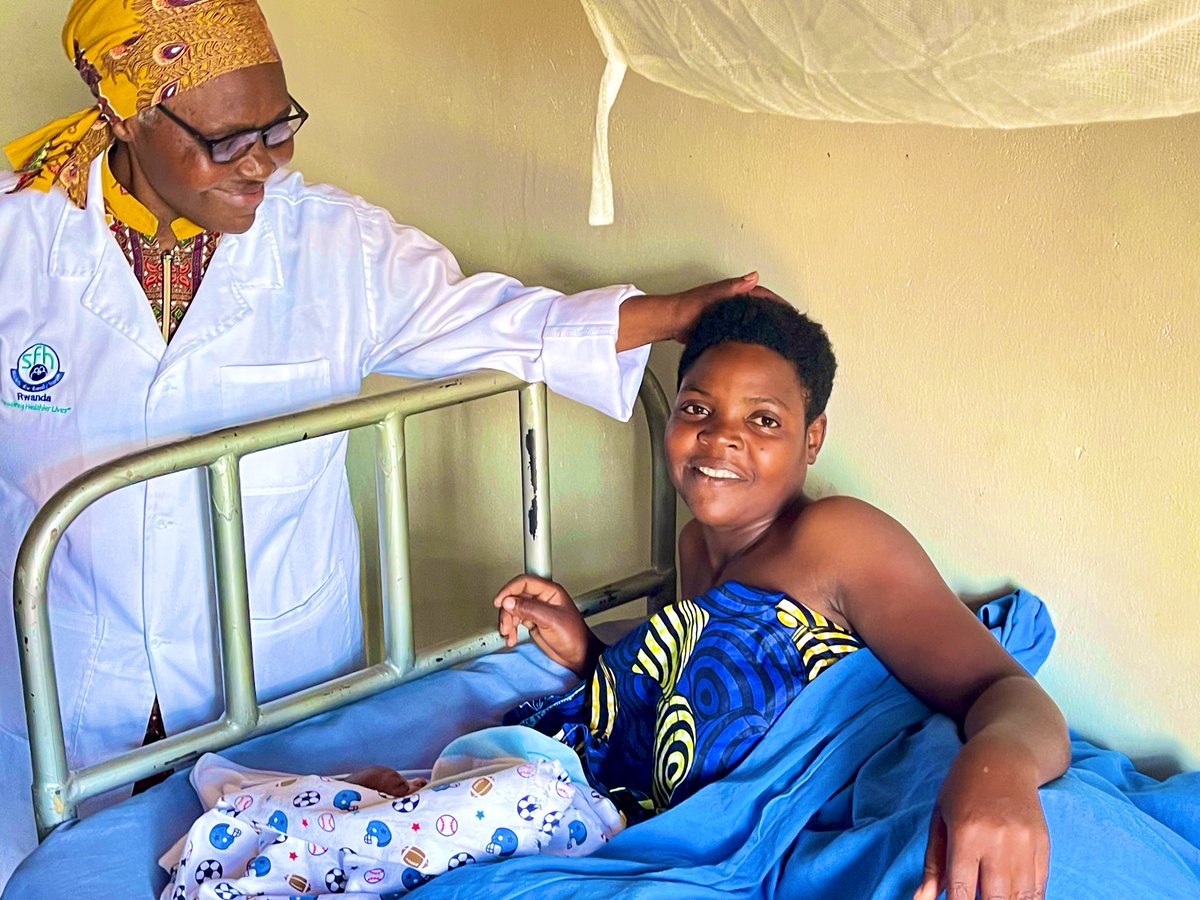 💫On this #InternationalDayOfTheMidwife, we celebrate the role of midwives & recognize that supporting their capacity building can tremendously improve the quality of care & ultimately reduces #maternal & #newborn mortality. 🤰🏾👶🏾🏥 #HealthForAll #Healthposts #HealthWorkerHeroes