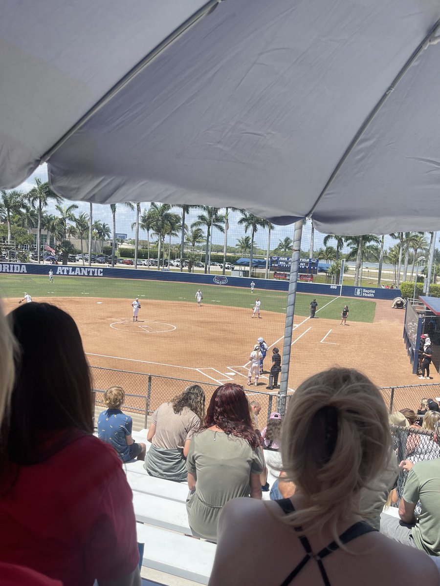 Senior Day Game Time in Boca!!!
Go ⁦<a href="/presleyleeb/">Presley Leebrick</a>⁩ ⁦<a href="/FAUSoftball/">Florida Atlantic Softball</a>⁩