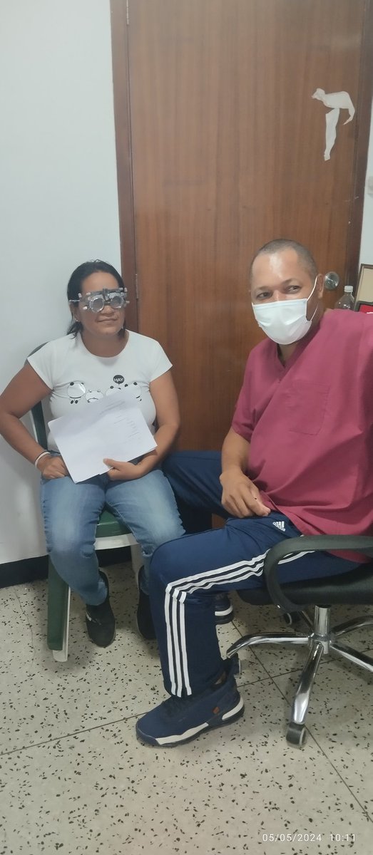 Hoy domingo en jornada de optometría en sanidad en la entrega de lentes 
<a href="/medica_lara/">Misión Médica Cubana en Venezuela Estado Lara</a>
<a href="/DrYusleivy/">Dr. Yusleivy Martínez</a>
<a href="/japortalmiranda/">José Angel Portal Miranda</a>
<a href="/Colaboracionqba/">Unidad Central de Cooperación Médica 🇨🇺</a> 
<a href="/MINSAPCuba/">Ministerio de Salud Pública de Cuba</a> 
<a href="/cubacooperaven/">Brigada Médica Cubana en Venezuela</a> 
<a href="/AlejandroExps13/">Alejandro Expósito Quintana</a>
<a href="/lescare11/">lescare</a>