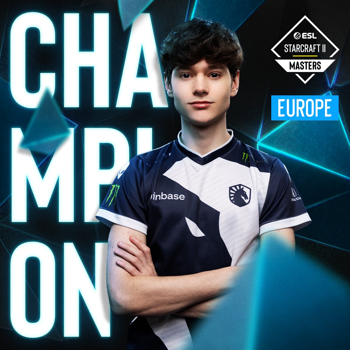 🏆🏆 AND THERE YOU HAVE YOUR EUROPE REGIONAL CHAMPION 🏆🏆 Going into the finals from the lower bracket with a one map deficit, @Clem_sc2 reigns supreme in the region with a 4-3 victory over MaxPax! 👏👏