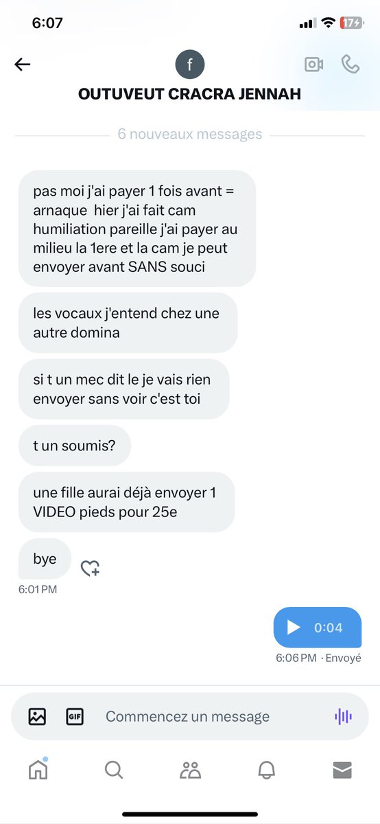 Meridaadis's tweet image. Ce genre de grosse puta la MERCI de rester dans le cul dta mère et prière de ne pas venir déranger une beauté comme moi et me faire perdre mon temps chienneté va #feet #pied #fetichiste #myfeet #findom #moneyslave #moneymiss #toutou