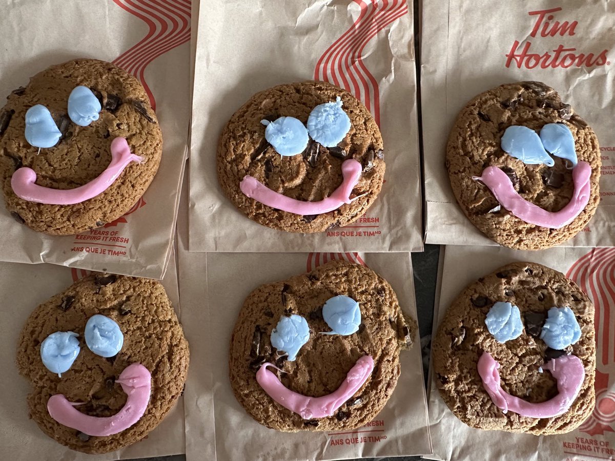 ⁦@TimHortons⁩ Enjoying our smiles we got last week #SmileCookie