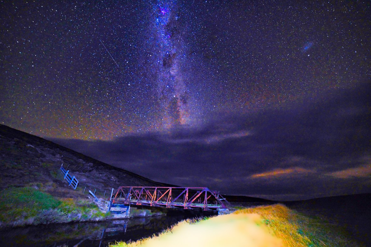 We are back on the farm for a few weeks. Love the bridge over the ''old house stream'' its always a great spot for Milky Way pics.
#patricialuxtonnaturereserve #chartres #wideopenspaces #westisbest #falklandislands #milkyway #stars