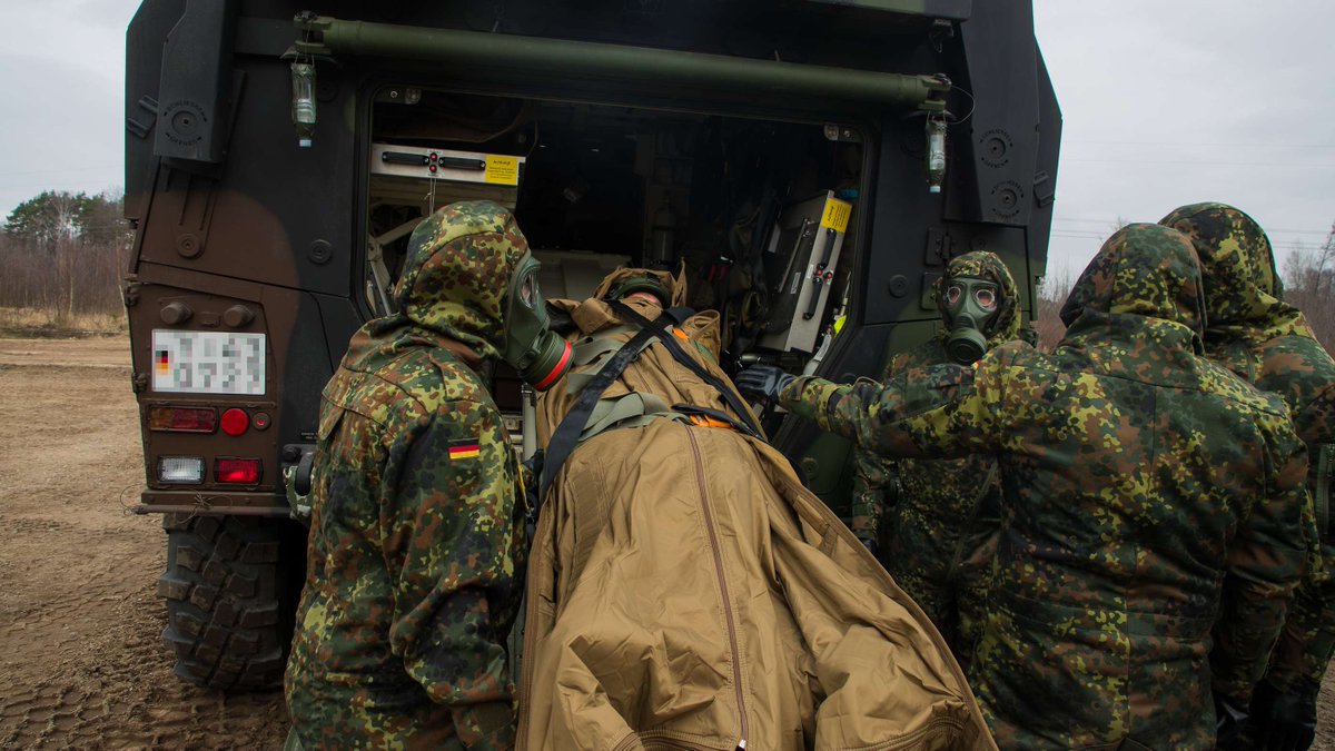 #GutenMorgen Bevor wir in die neue Woche starten, haben wir noch die Bilder der vergangenen Woche für euch! bundeswehr.de/de/aktuelles/m…