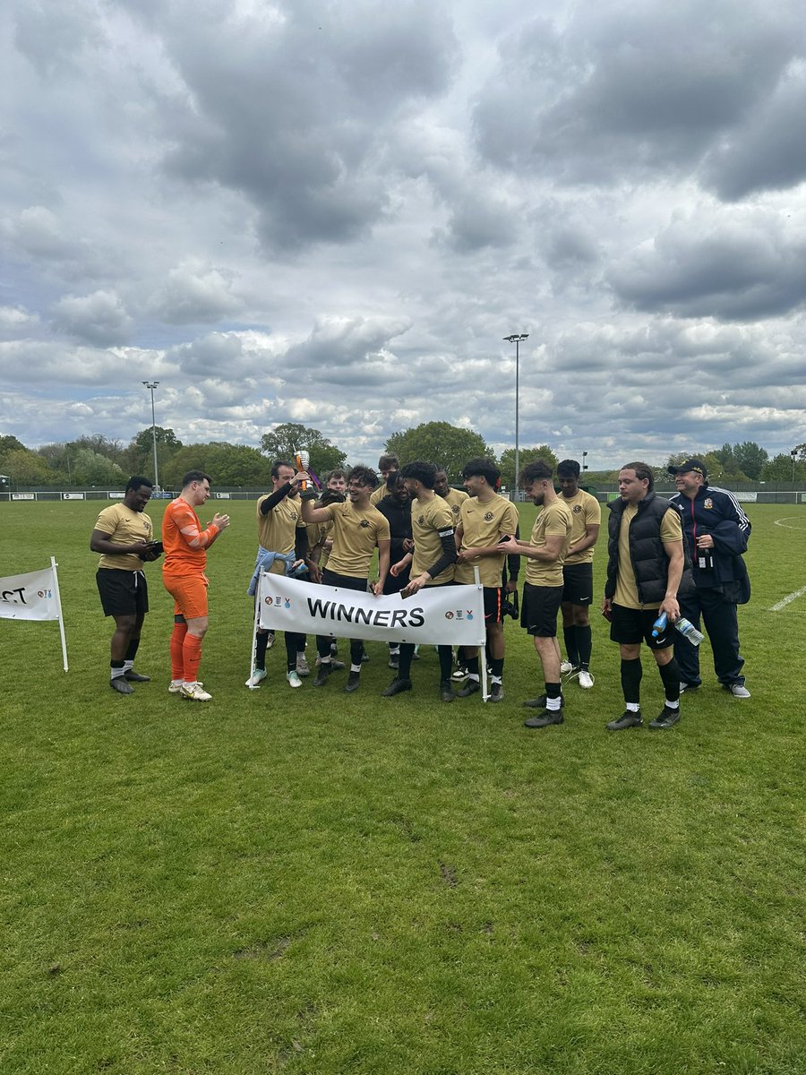 CMSFL (@cmsfl_) on Twitter photo Congratulations to <a href="/CroydonUnited/">Croydon United FC</a> beating <a href="/BallySquadFC/">BallySquad FC</a> 4-2 in the Intermediate Cup sponsored by <a href="/theamfootballer/">Tobrisec</a> Congratulations to <a href="/CroydonUnited/">Croydon United FC</a> beating <a href="/BallySquadFC/">BallySquad FC</a> 4-2 in the Intermediate Cup sponsored by <a href="/theamfootballer/">Tobrisec</a>