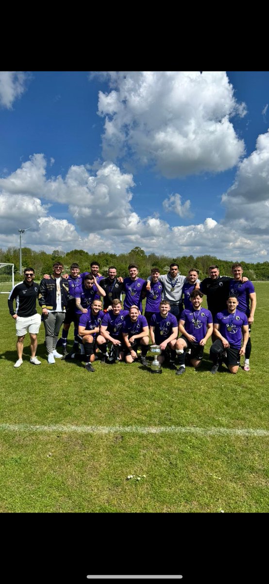 The Generals add another trophy to the cabinet winning 2-0 against Alma in the junior cup this morning 🏆

<a href="/LeeHughess8/">Lee</a> ⚽️⚽️

#UTG

💛💜