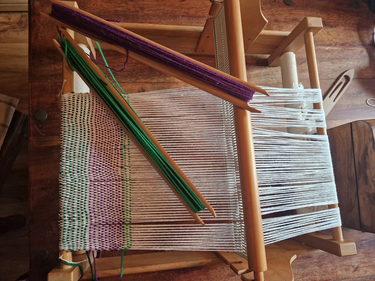 Got given a table loom as an early birthday present. Lots to learn from scratch and many YouTube vids later..I've made many mistakes and still have issues with getting the tension right but figuring it out as I go, as love weaving #trynewthings #OT #creativehealth #heritagecrafts