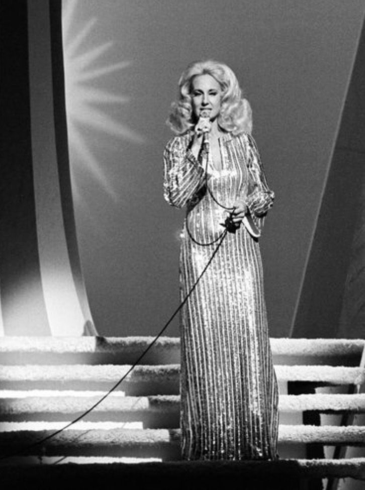 Remembering Country legend #TammyWynette who was born on May 5th, 1942 🙏
Happy Heavenly Birthday!
#StandByYourMan #RestInPeace
