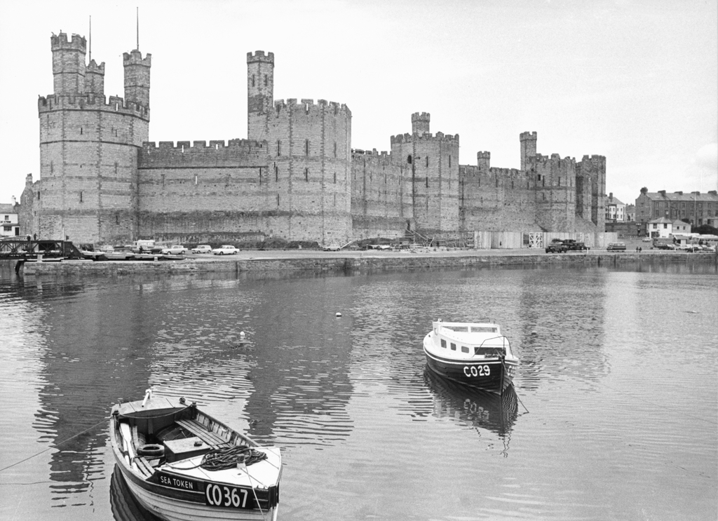 Did you know that #OTD in 1986 the castles and town walls of Conwy and Caernarfon, and castles of Beaumaris and Harlech were declared UNESCO World Heritage sites?   

#worldheritagesite
#welshcastles
#WelshHistory 
 
@RC_Archive @RC_Survey 
@RC_EnwauLleoedd