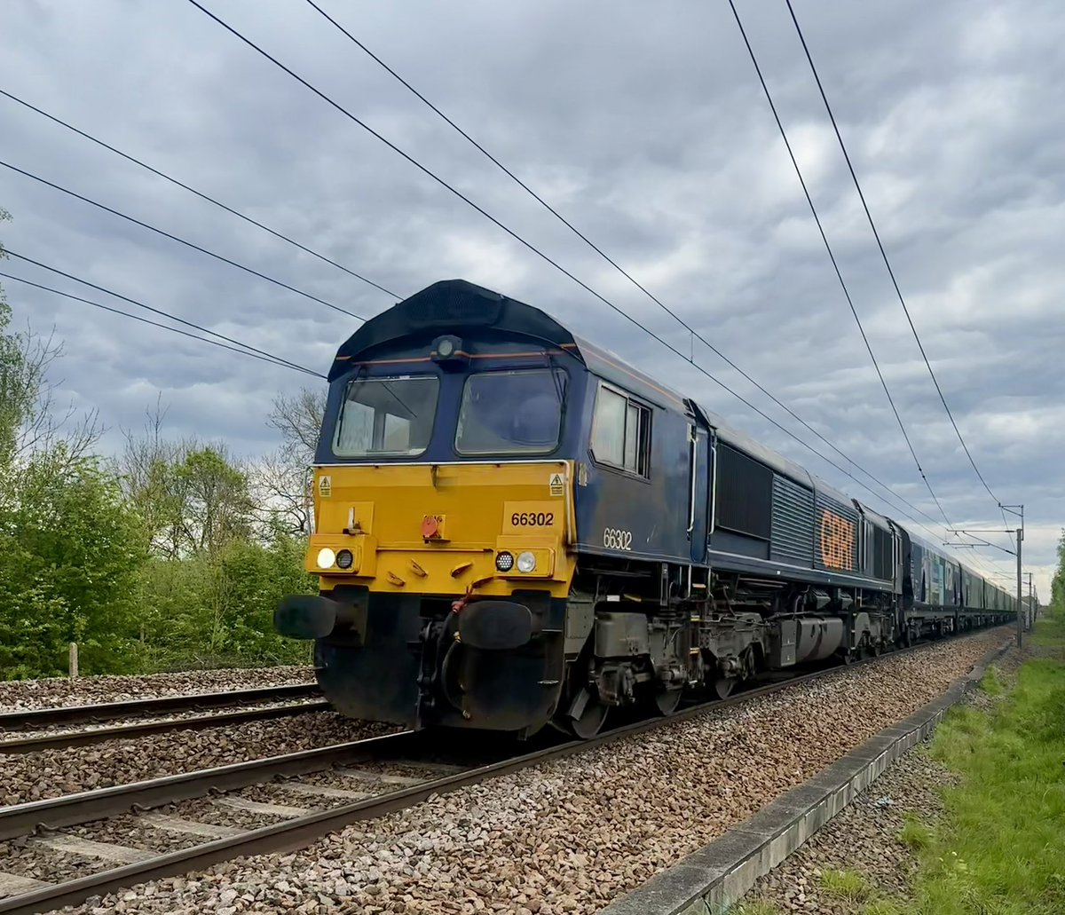 66302 at Crofton on today 4M51 Doncaster - Liverpool Bio #class66