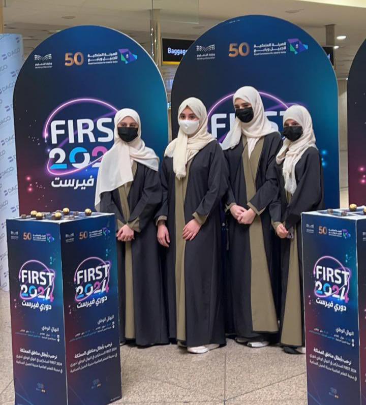 فريق أوتوماتيات الجزري من مدارس الغراء بـ #تعليم_المدينة_المنورة يشارك في التصفية النهائية لـ #لأولمبياد_الوطني_للروبوت مسار( #الفيرست_ليقو )الذي تستضيفه #الهيئة_الملكية_بالجبيل خلال الفترة ٢٥_٢٧/ ١٠ / ١٤٤٥هـ.
الطالبات:
- لمار أحمد رزق
- غنى رائد نجدي
- زينة محمد فضل
- دانة سمير