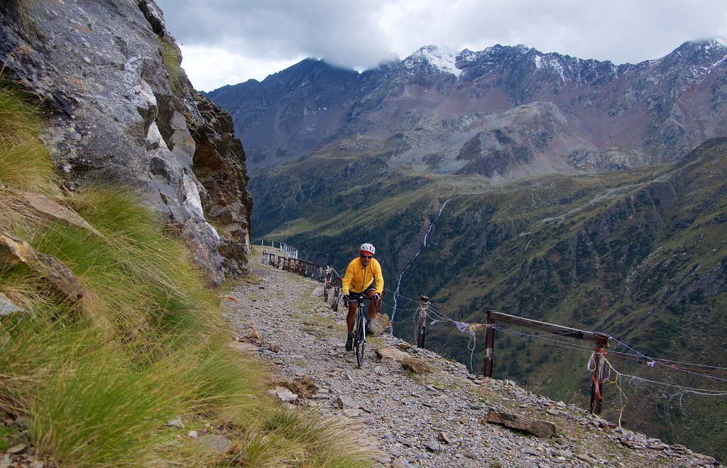@whennotcycling I am certain that I must have suggested for your next visit  the old cliff road that bypasses that long Gavia tunnel.  So much more fun .... and possible on a road bike if you go slowly.  Starts exactly at tunnel entrance.