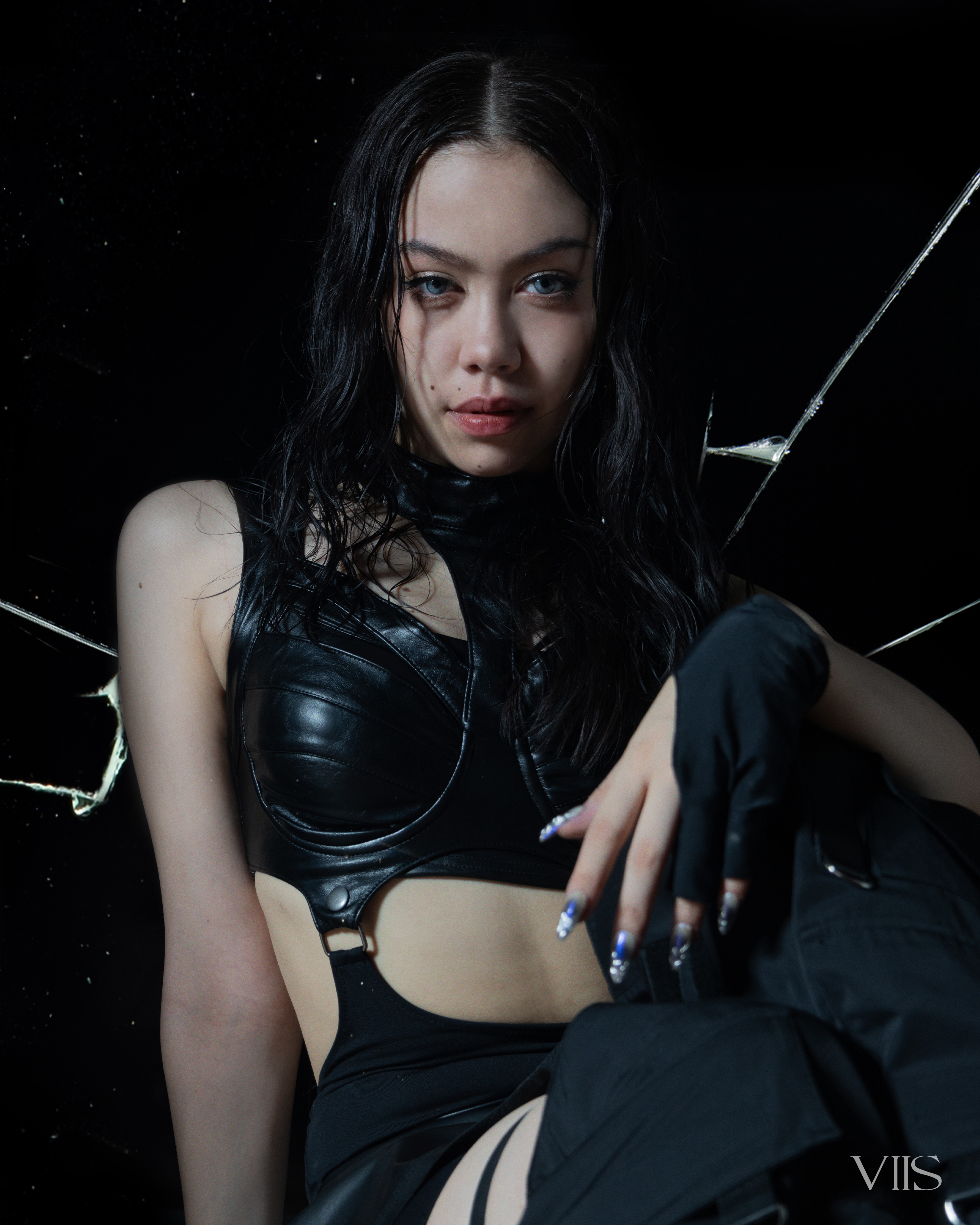 GM0GHyqaIAAexK5?format=jpg&name=4096x4096