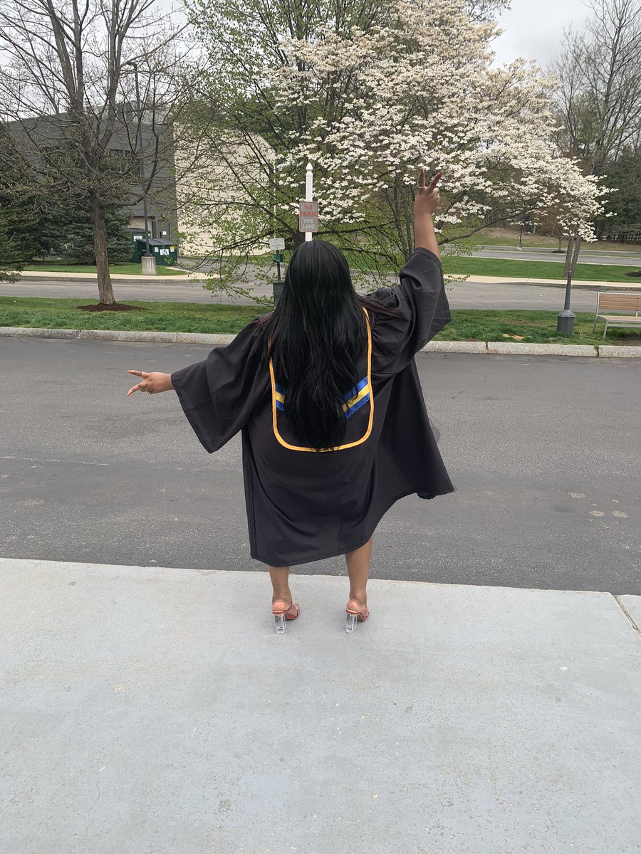 It’s a college graduate baby !!!!! Wish me luck 👩🏾‍🎓 on my way to my graduation. Today’s my big day ✨class of 2024 !!!!!! SNHU 
#BusinessDegree
#collegegraduate2024