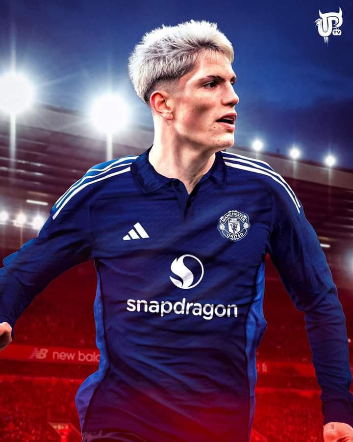 I really am not a fan of the new proposed kit for next season. What are your thoughts? #GlazersOut #MUFC