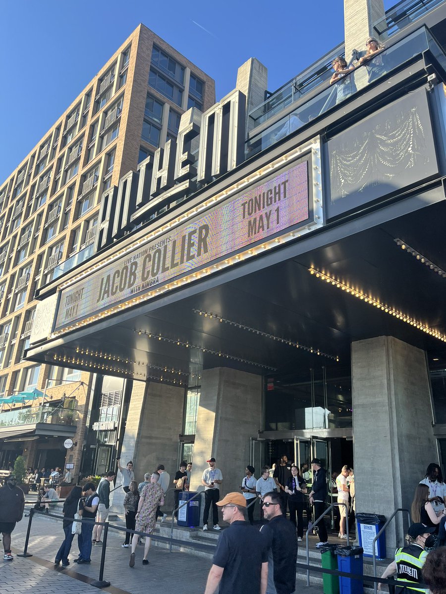 magicvox's tweet image. 1週間のワシントン旅行終わり
Natually 7、スミソニアン博物館、Jacob Collier、MLBといろいろ楽しんできた