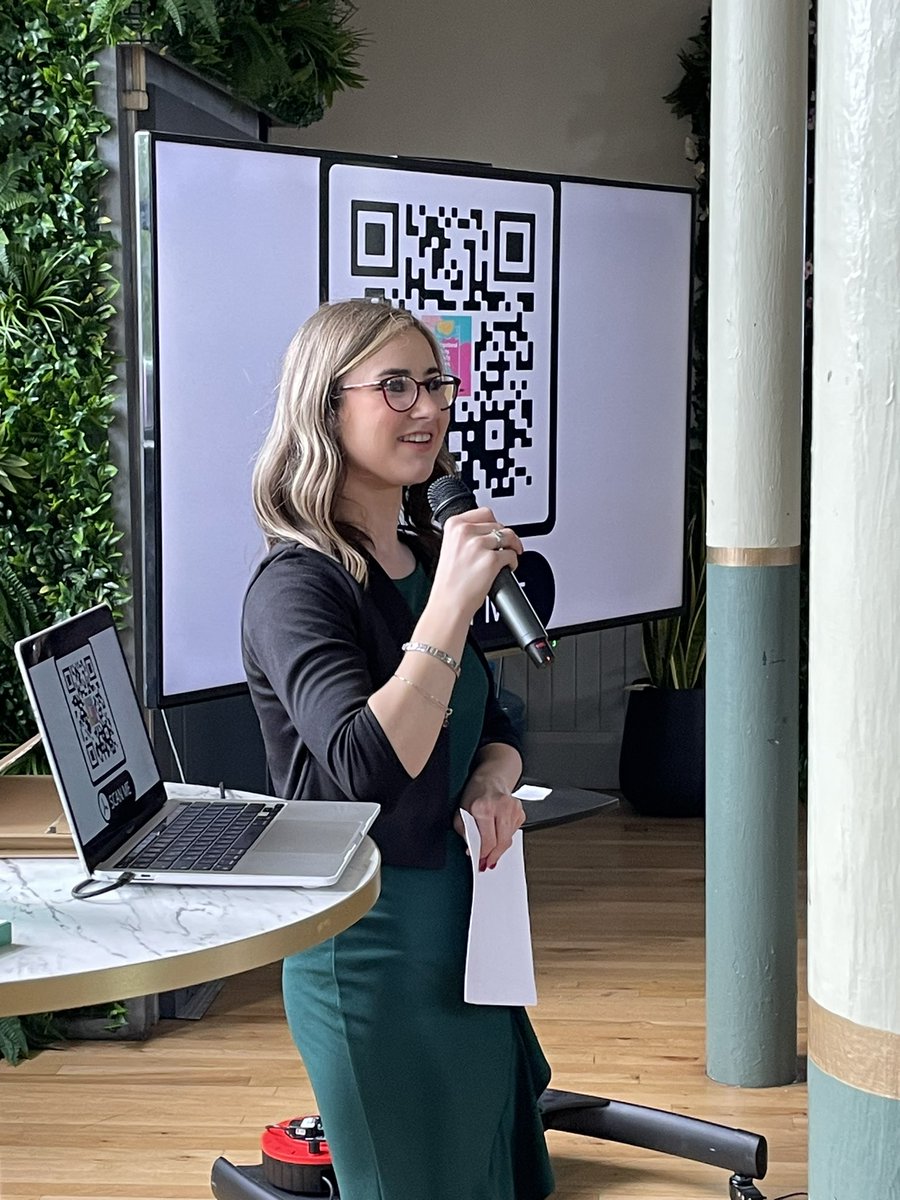 Thank you to everyone who came to celebrate with me yesterday. A huge thank you to @OT_rach for giving an amazing speech! 🥳

I was then joined by family and friends in the evening a truly special day!🥰