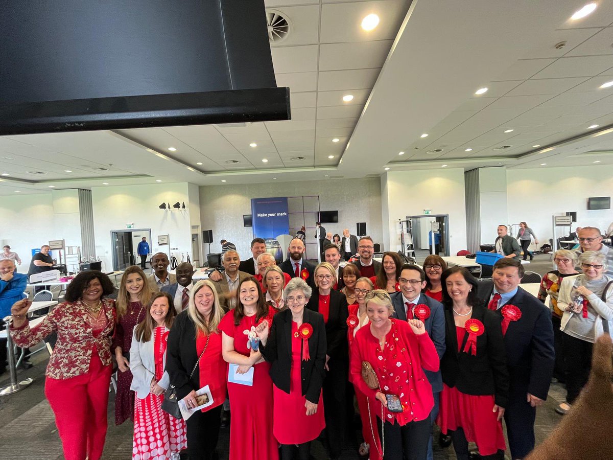 Great set of results for @SalfordLabour today. Huge well done to all the brilliant candidates elected and all who took part. Looking forward to working with all our brilliant Labour councillors and @salford_mayor in helping support residents, and fighting for Salford 👏🥰