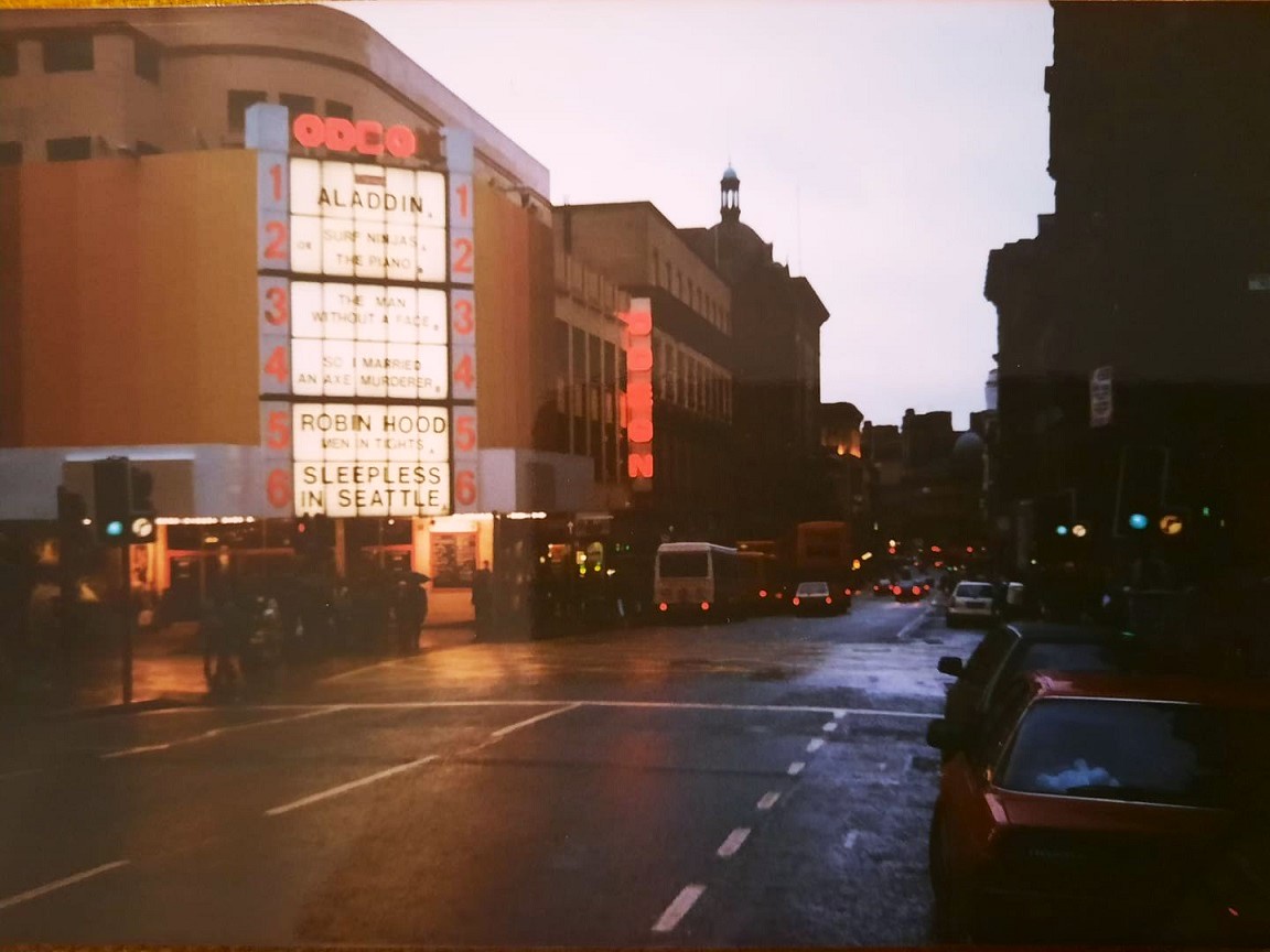 #GlasgowNocturne - Renfield Street, the Odeon movies date the photo to 1993/94. 📽️ Pic - William Walker