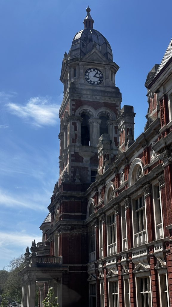 cindy_isk's tweet photo. 📍Eastbourne, UK
#england #UK #eastbourne https://t.co/JoJWdAVEAa