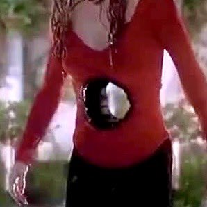 The way I just realized Jennifer Simard’s costume contains a nod to the famous hole in Helen’s stomach