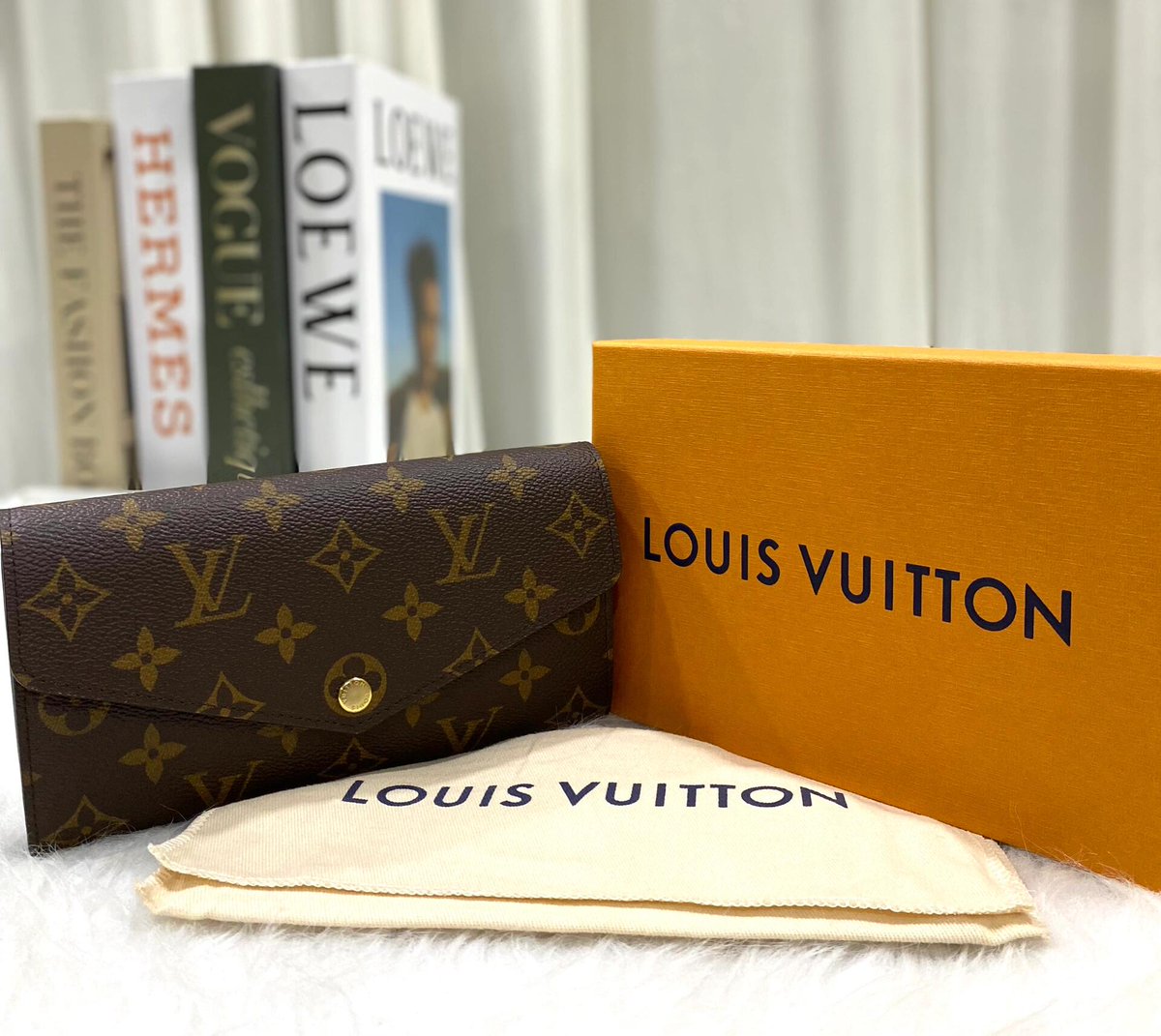 rezzaaditya076's tweet image. Accessorize in style with a luxurious 🫶