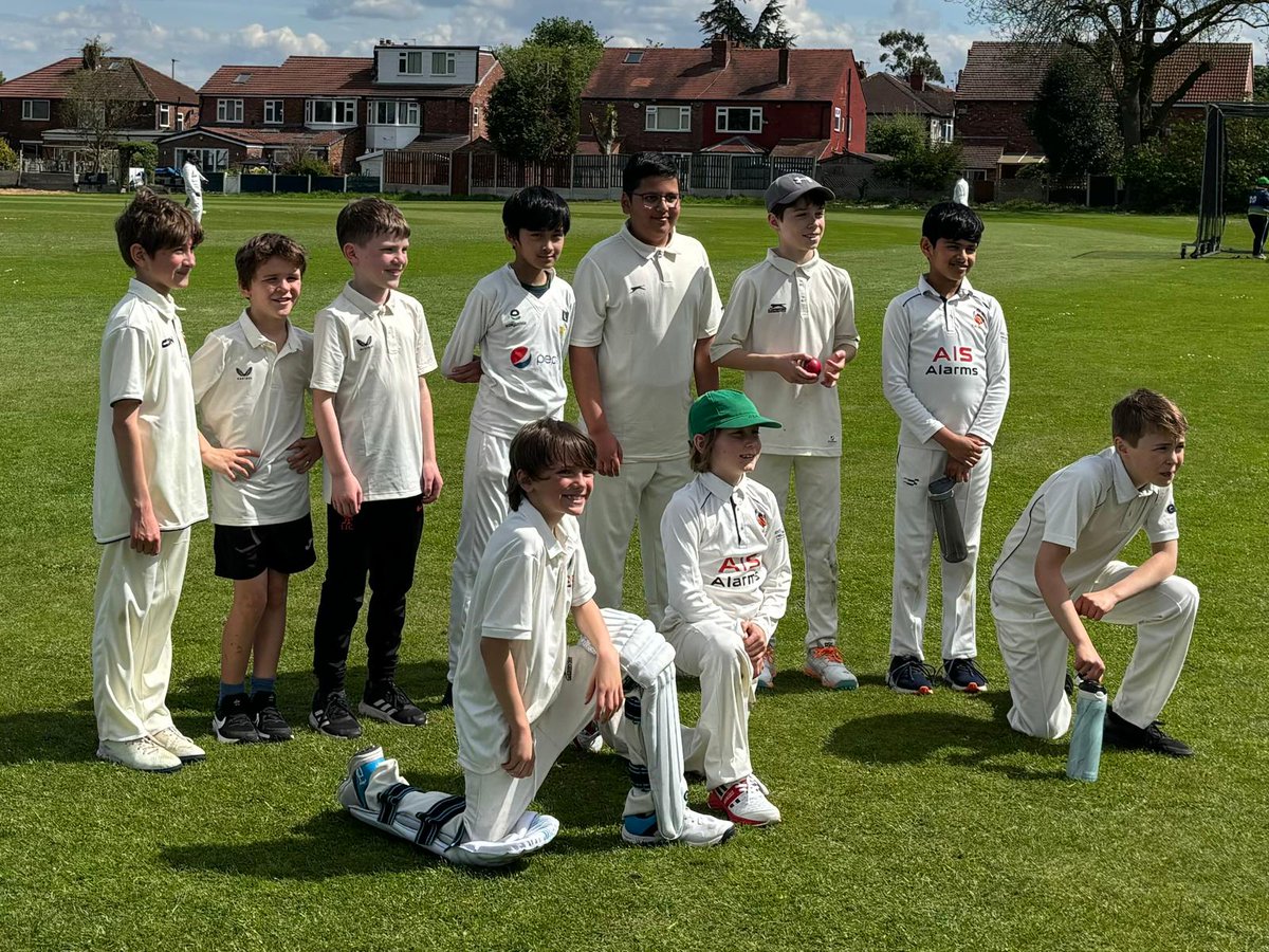 SWMCCJuniors's tweet photo. A huge well done to our u11 team this morning. 8/11 playing their first game of hard ball cricket and 4 of those, their first ever game of cricket, full stop! Restricting Sale to 66 runs and then putting up a valiant effort with the bat, just narrowly losing out by 6 runs! #SWMCC https://t.co/Y6XkXtNsbv