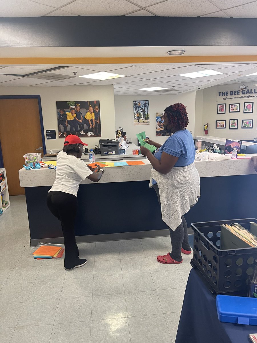 materialsgirlh's tweet photo. How are you spending your weekend ramping up for our amazing teachers??? #teacherappreciationweekloading #beenessential #DBA https://t.co/Cst6Ba8t5E