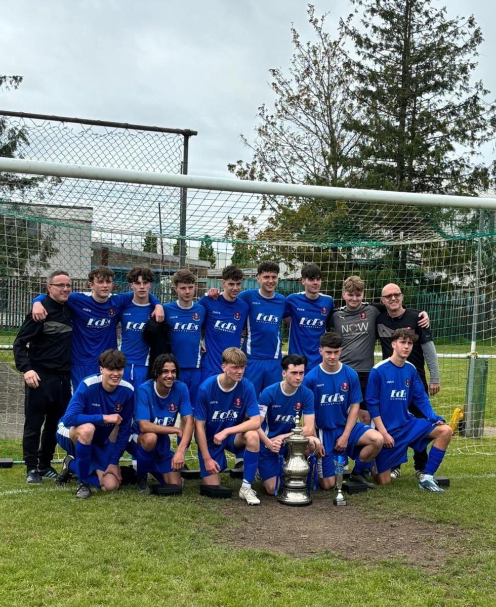 Our U17's triumphed 2-1 thanks to goals from Ollie Thompson &amp; Matty Dunmall, both regulars in our title winning U23 Side! Congratulations to Lee and the boys on a fantastic achievement ❤️🤍❤️🤍🏆🏆🏆
