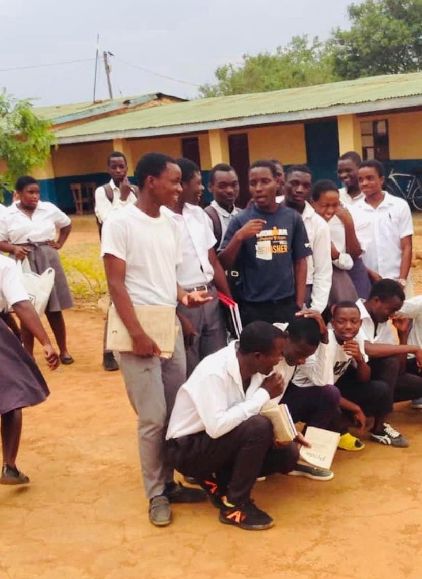 📚” Bright smiles! Here at Nkhamenya Secondary School, our students are not just learning; they're thriving! 😊📚 From tackling tough equations, studying, attending classes, every day is an adventure in knowledge and friendship.”