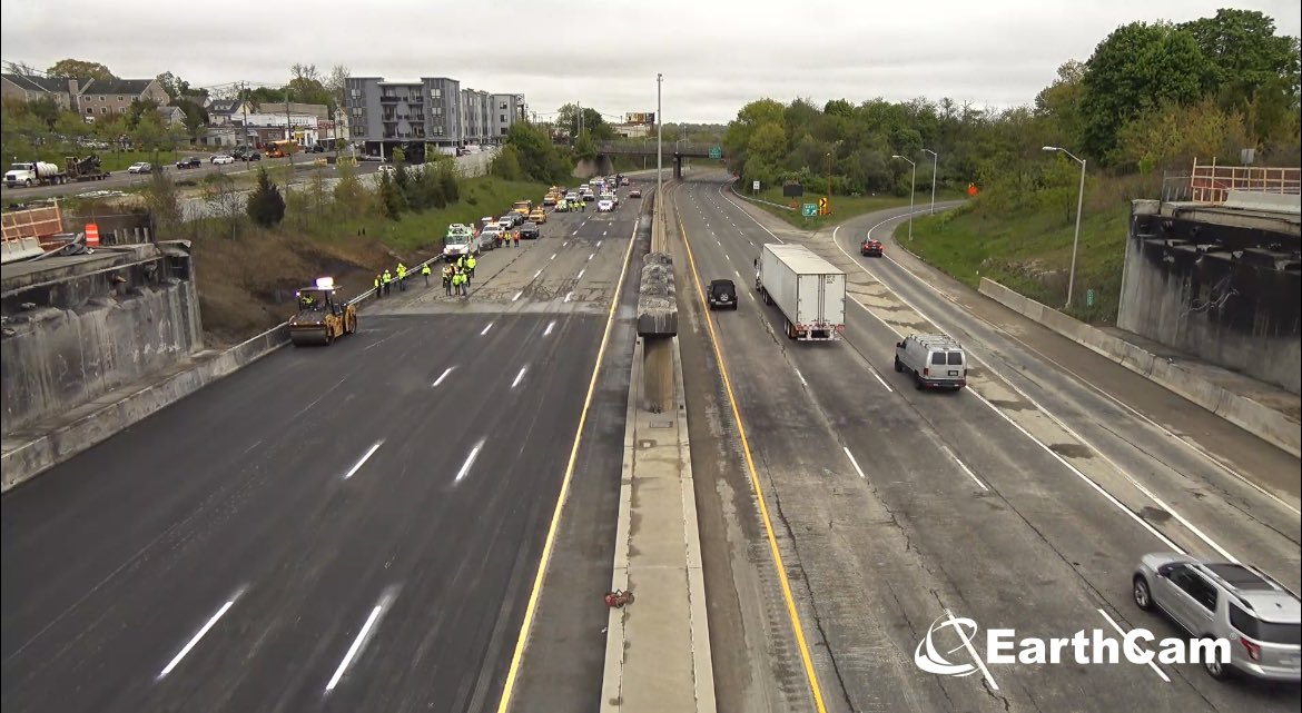 All lanes of I-95 in Norwalk are about to reopen. Boots on the ground with @CTDOTOfficial just informed me that they will be able to get the southbound lanes fully reopened today by 10AM. It is truly remarkable to complete this work in less than 80 hours.