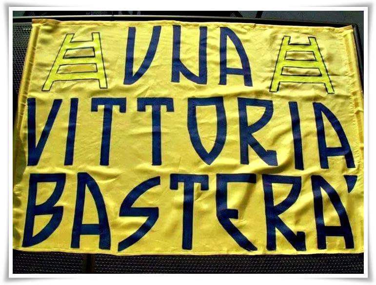 Forza Verona! /≡\ #soloHellas #avantiBlu #HellasWeAre #CurvaSudVR #MatchTime #daiVerona
