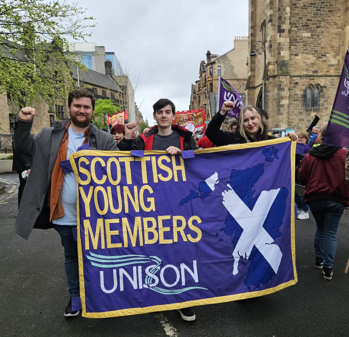 I'm glad the rain stayed off for #GlasgowMayDay @GlasgowTUC with @unisonscot young members as we carried our banner through Glasgow today with all of our trade union colleagues and trade union movement! ✊️