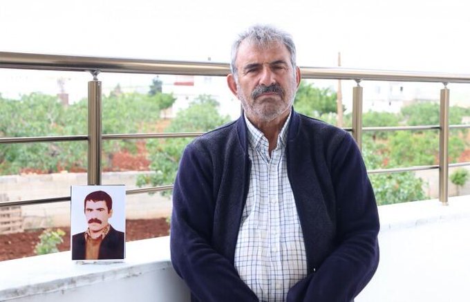 Adalet Bakanlığı’nın ‘tecrit yok’ yanıtına tepki gösteren PKK Lideri Öcalan’ın kardeşi Mehmet Öcalan:

Kelime oyununu bırakın; 38 aydır haberimiz yok. Bunun adı tecrit değil de nedir?

yeniyasamgazetesi5.com/mehmet-ocalan-…