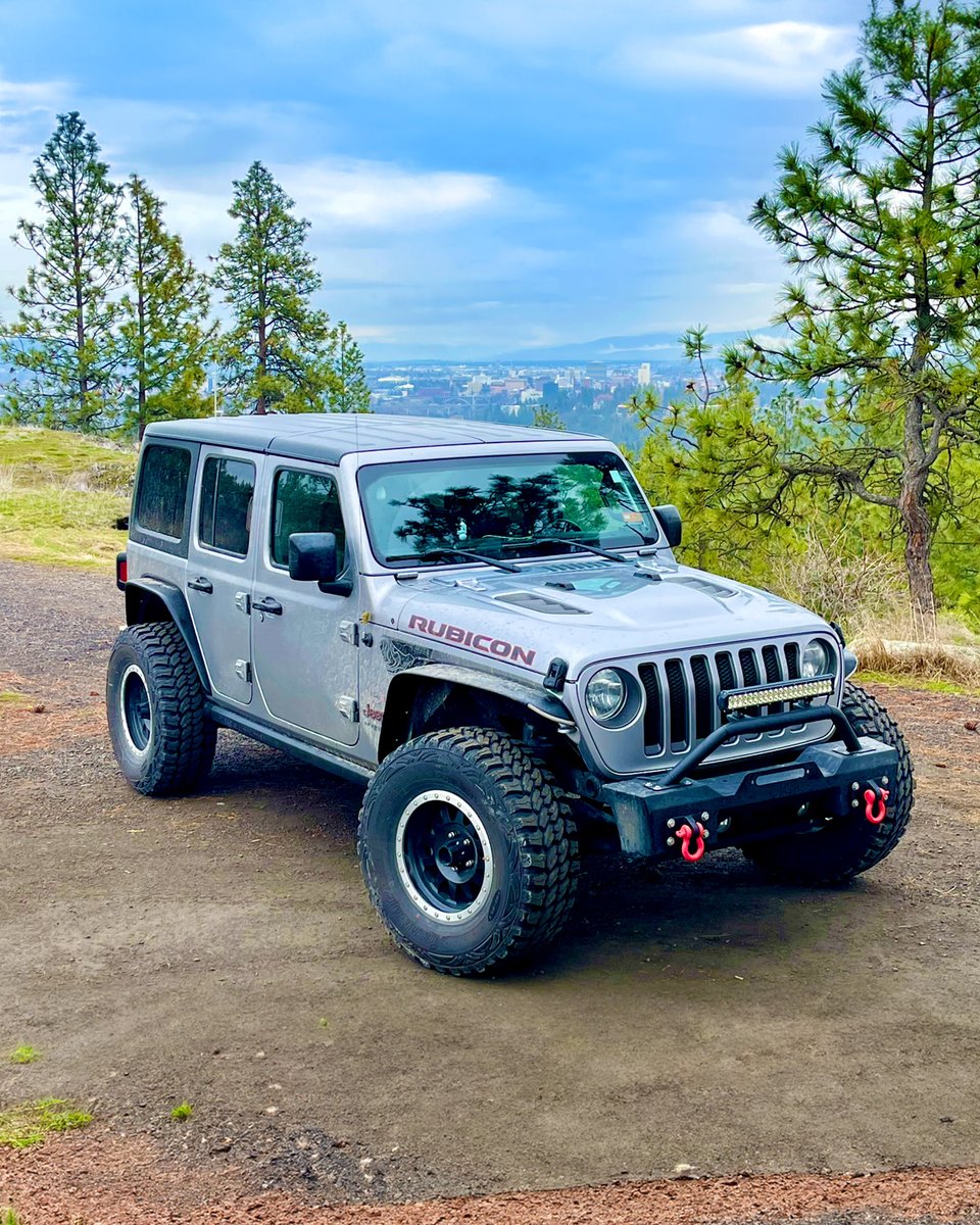 A little perspective. 📸: Justin P.