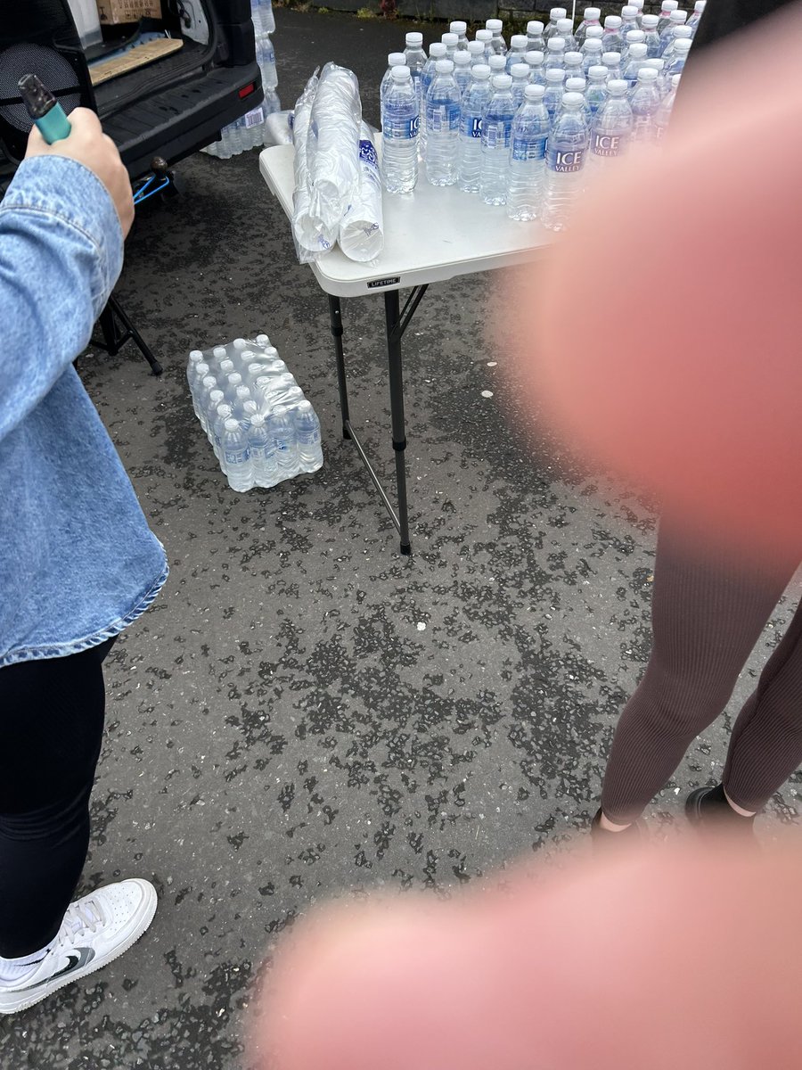 We’ve have a fantastic morning supporting the runners in the #BelfastCityMarathon. Our independent water station at Casment park, was vey much appreciated by many runners. Maybe @marathonbcm will have a change of heart and provide us with water & cups in 2025. Today cost us £250.