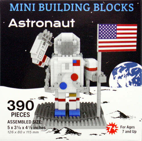 Launch into National Astronaut Day with this stellar mini building blocks kit! 🚀 Perfect for the space enthusiast in your life.

 #countrychristmasloft #shelburnevt #shelburnevt #shelburnevermont #NationalAstronautDay #nationalastronautday #astronautday… instagr.am/p/C6lnLHtpS7-/