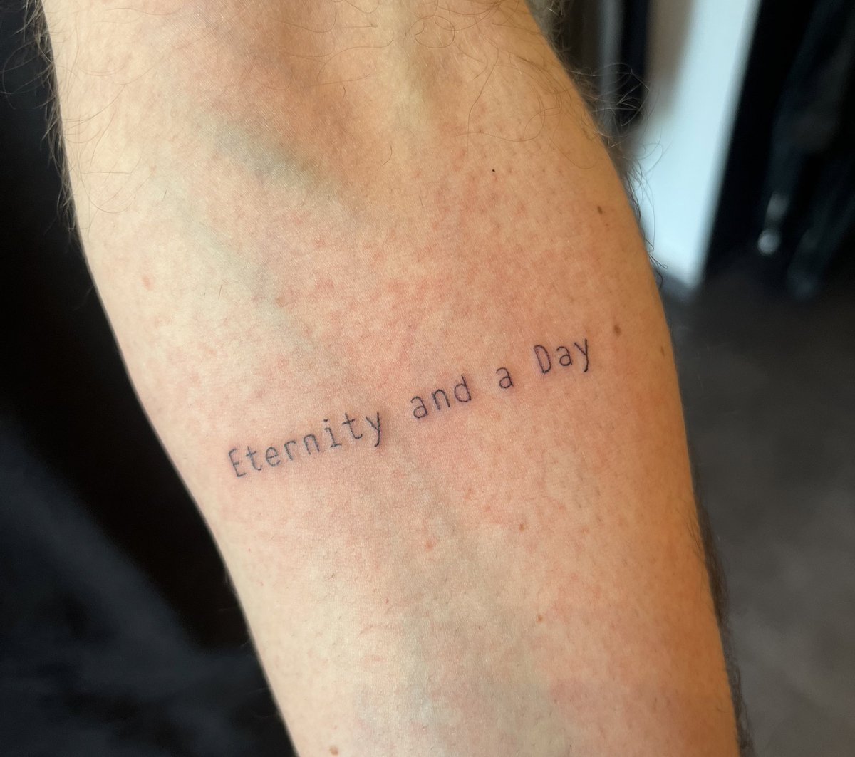 Yarın ne kadar sürecek? 
- Sonsuzluk ve bir gün kadar

Eternity and a Day - Theo Angelopoulos