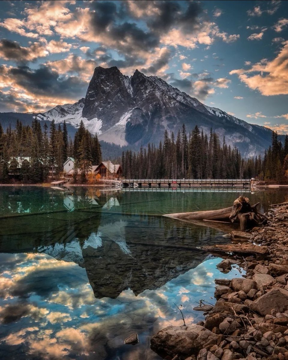 Emerald Lake British Columbia