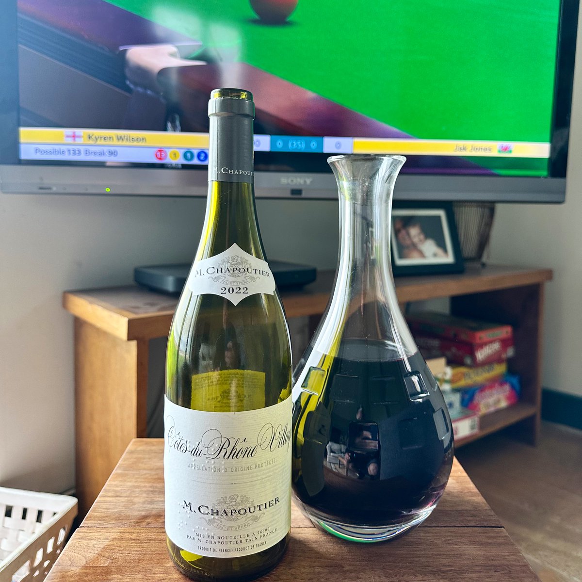 What red goes best with the #WorldSnookerChampionship final? One that tends towards the black. @M_Chapoutier Cotes-du-Rhone Villages fits the bill.